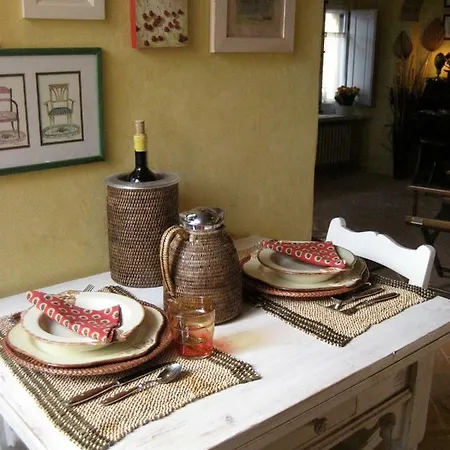 Casa Prisca Nel Borgo Antico *
